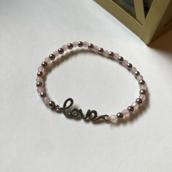 ❗️3/$7 Set of four elastic beaded bracelets - Picture 4 of 6